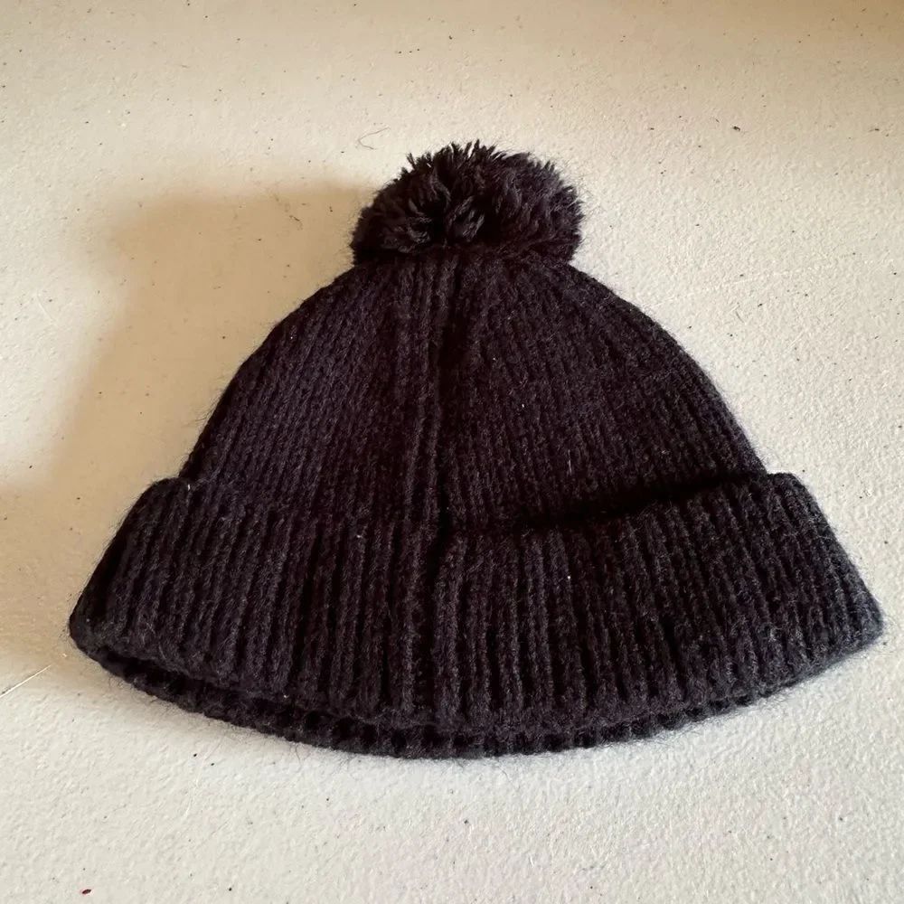 Infant Northface Winter Hat - Picture 2 of 3